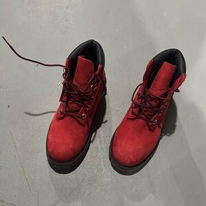 Red timberland boots 4Y